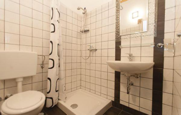 Villa 704 Batlug Eksteriør bilde